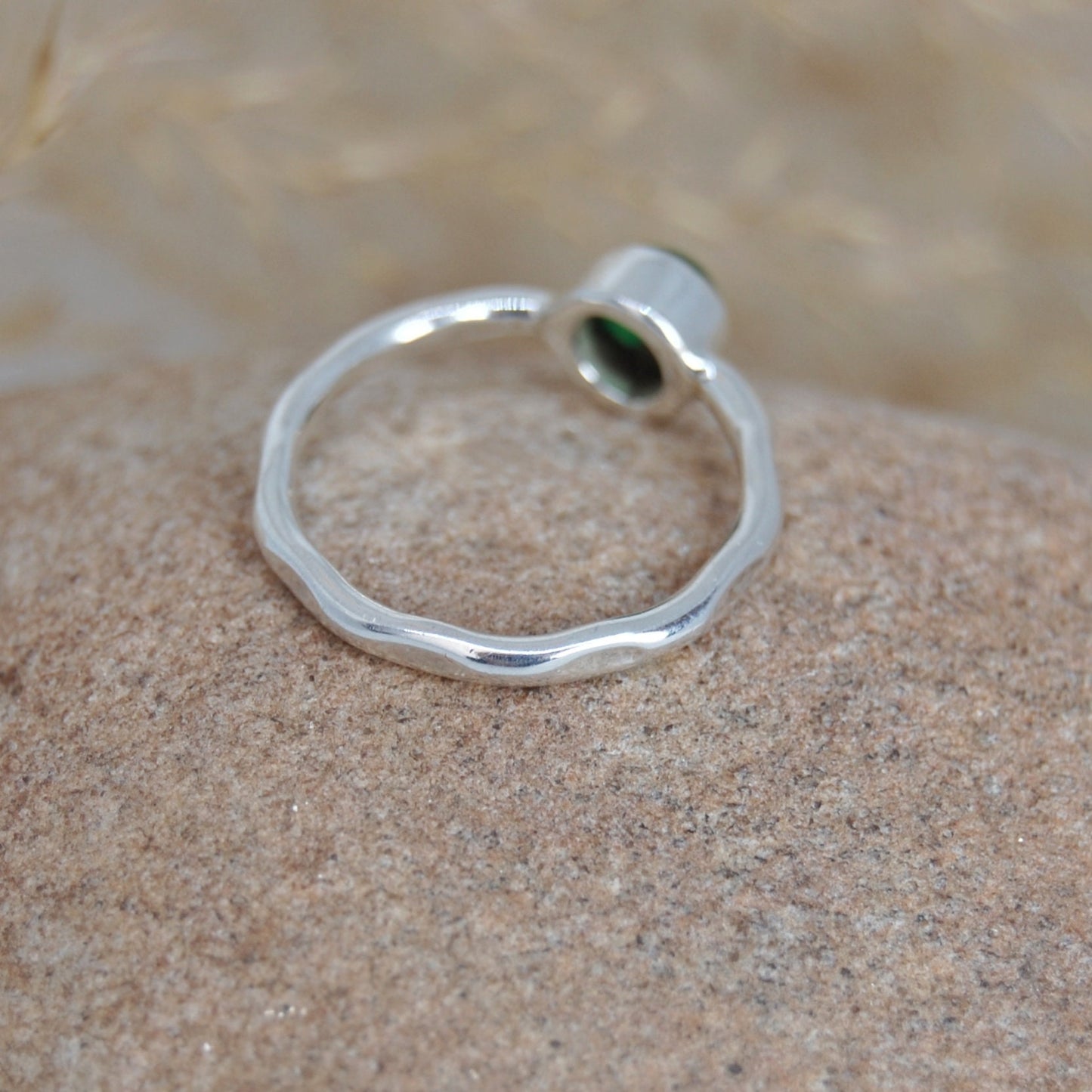Jade Stone Hammered Band Ring