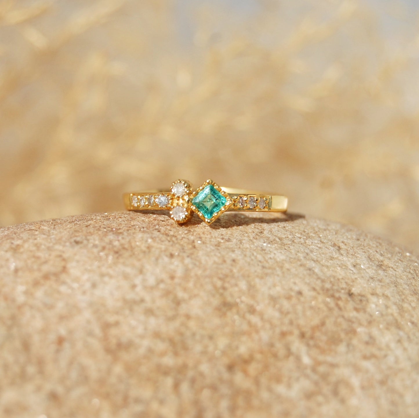 Diamond -Emerald 18k Gold Dainty Ring