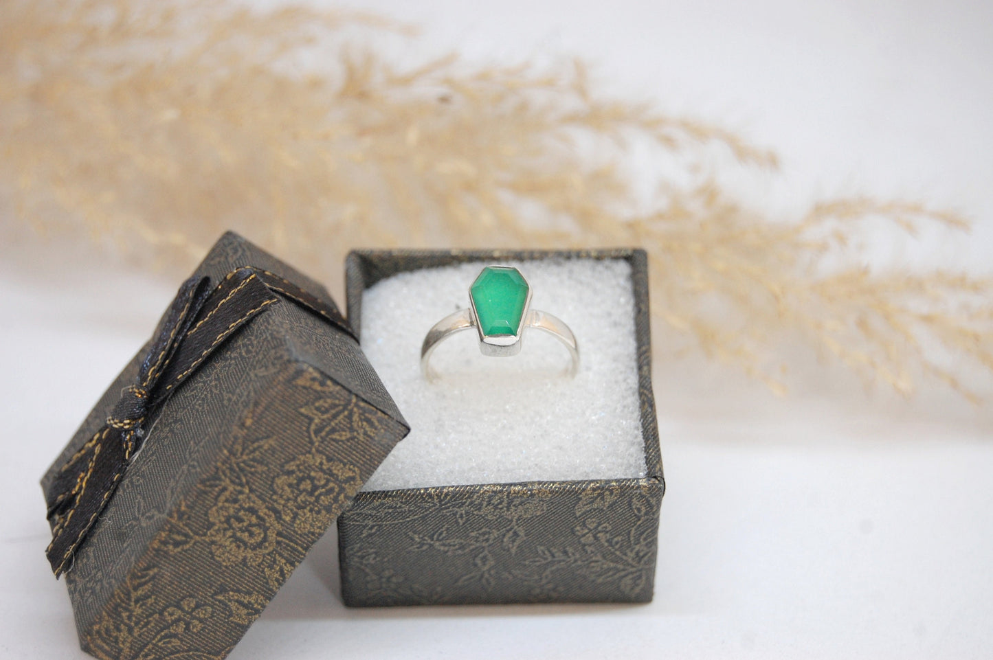 Green Onyx Coffin Shape Ring