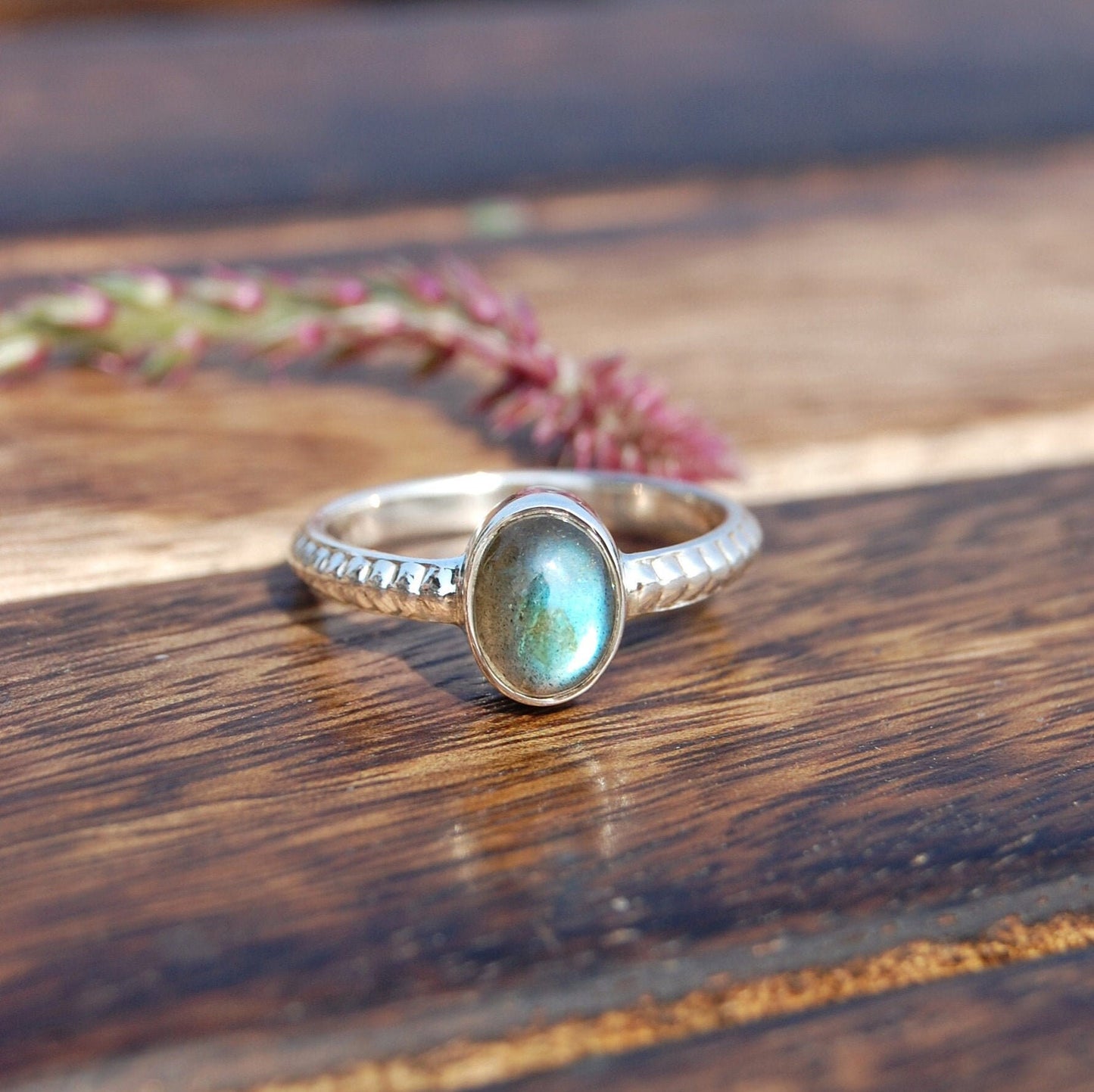 Labradorite Dainty Ring