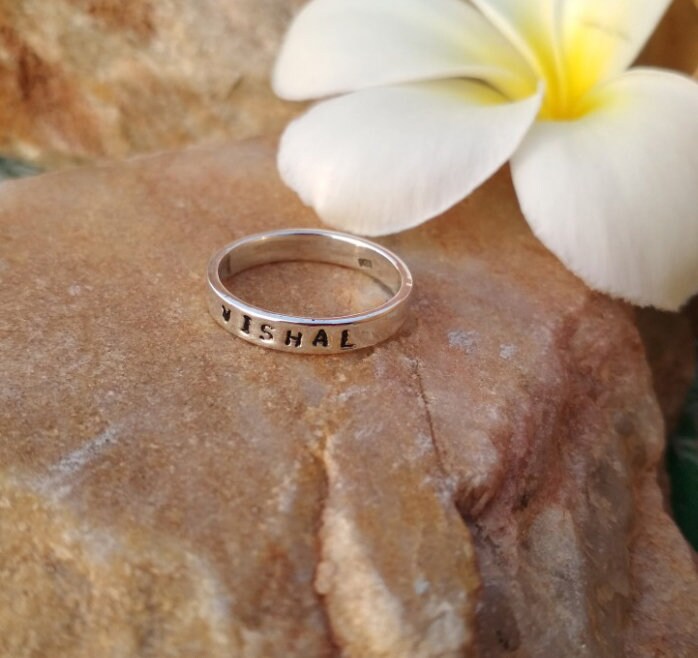 Name Ring
