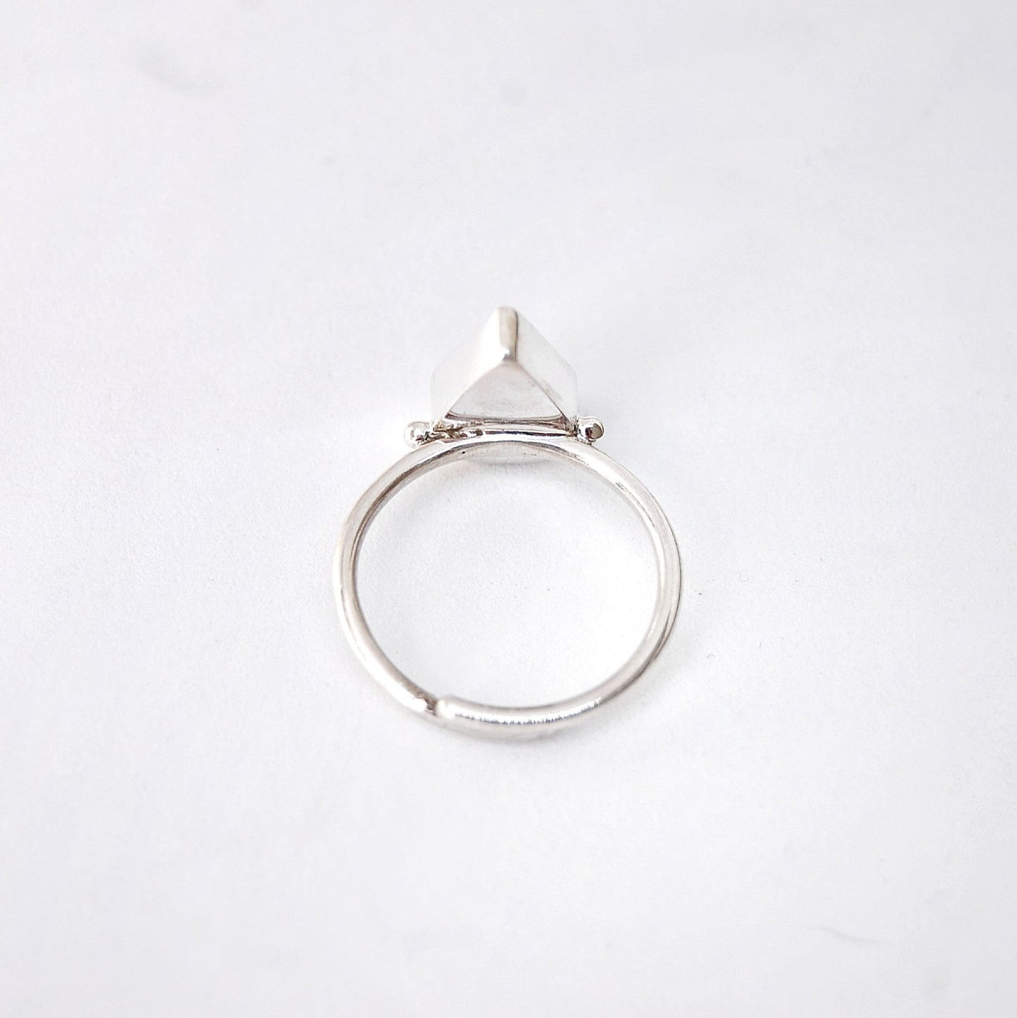 Black Onyx Kite Ring