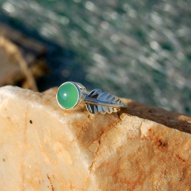 Green Chrysoprase Leaf Ring