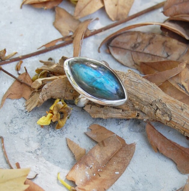 Blue Labradorite Marquise Ring