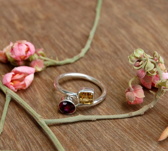Garnet -Yellow Citrine Coil Ring