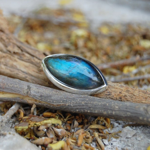Blue Labradorite Marquise Ring