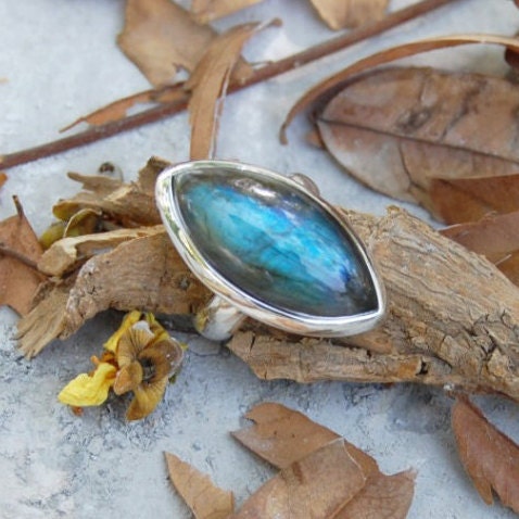 Blue Labradorite Marquise Ring