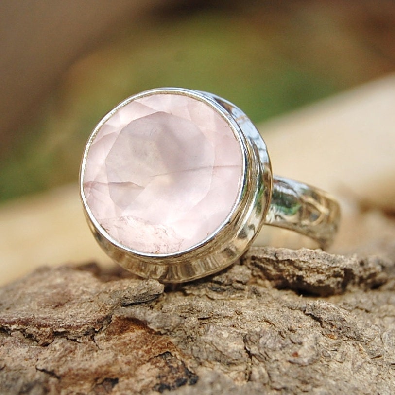 Rose Quartz Ring