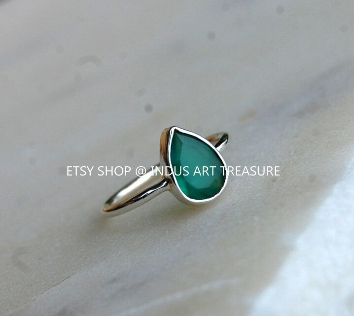 Green Onyx Silver Ring