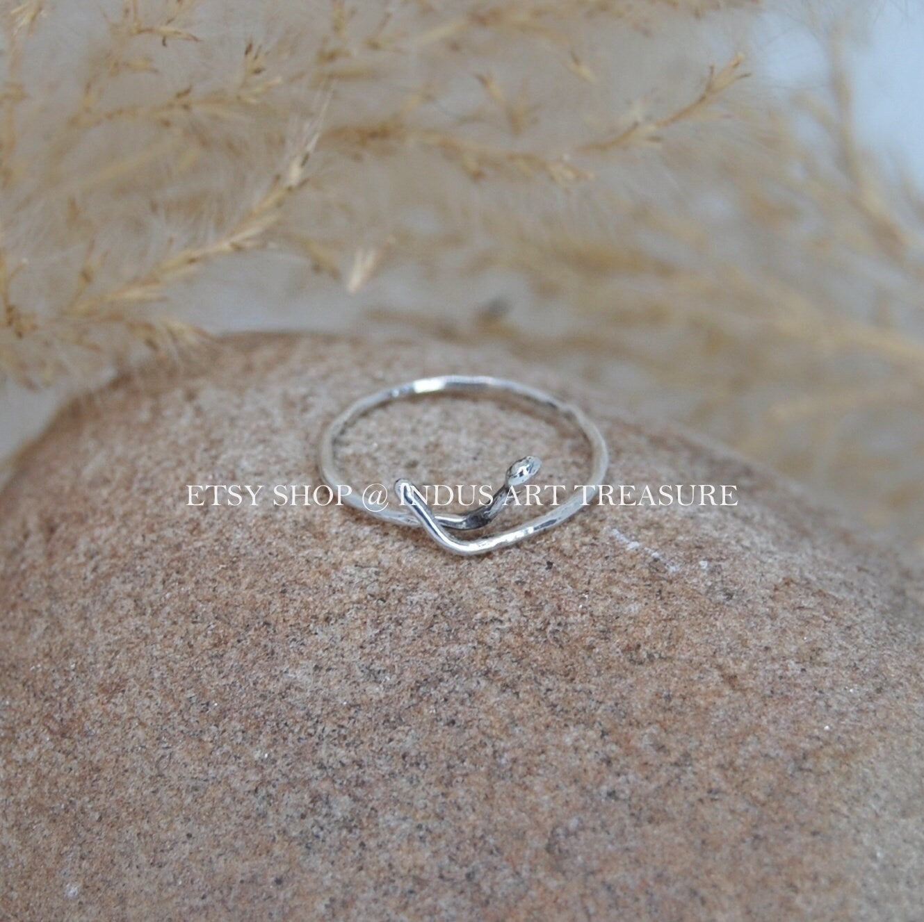 Dainty Snake Ring