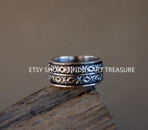 Spinner Ring