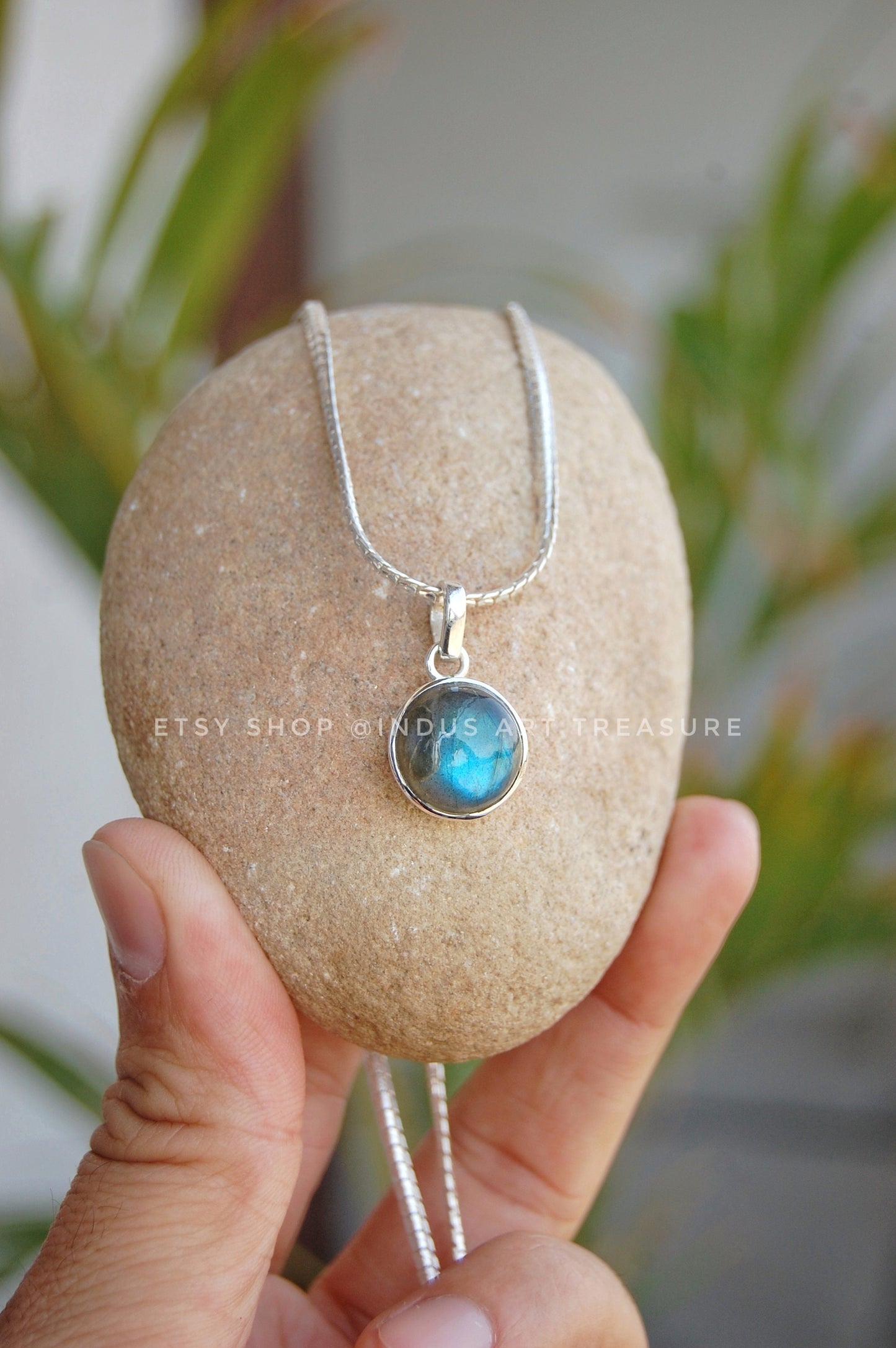 Blue Labradorite Pendant