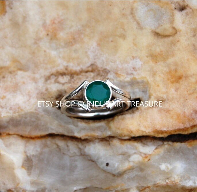Green Onyx Silver Ring