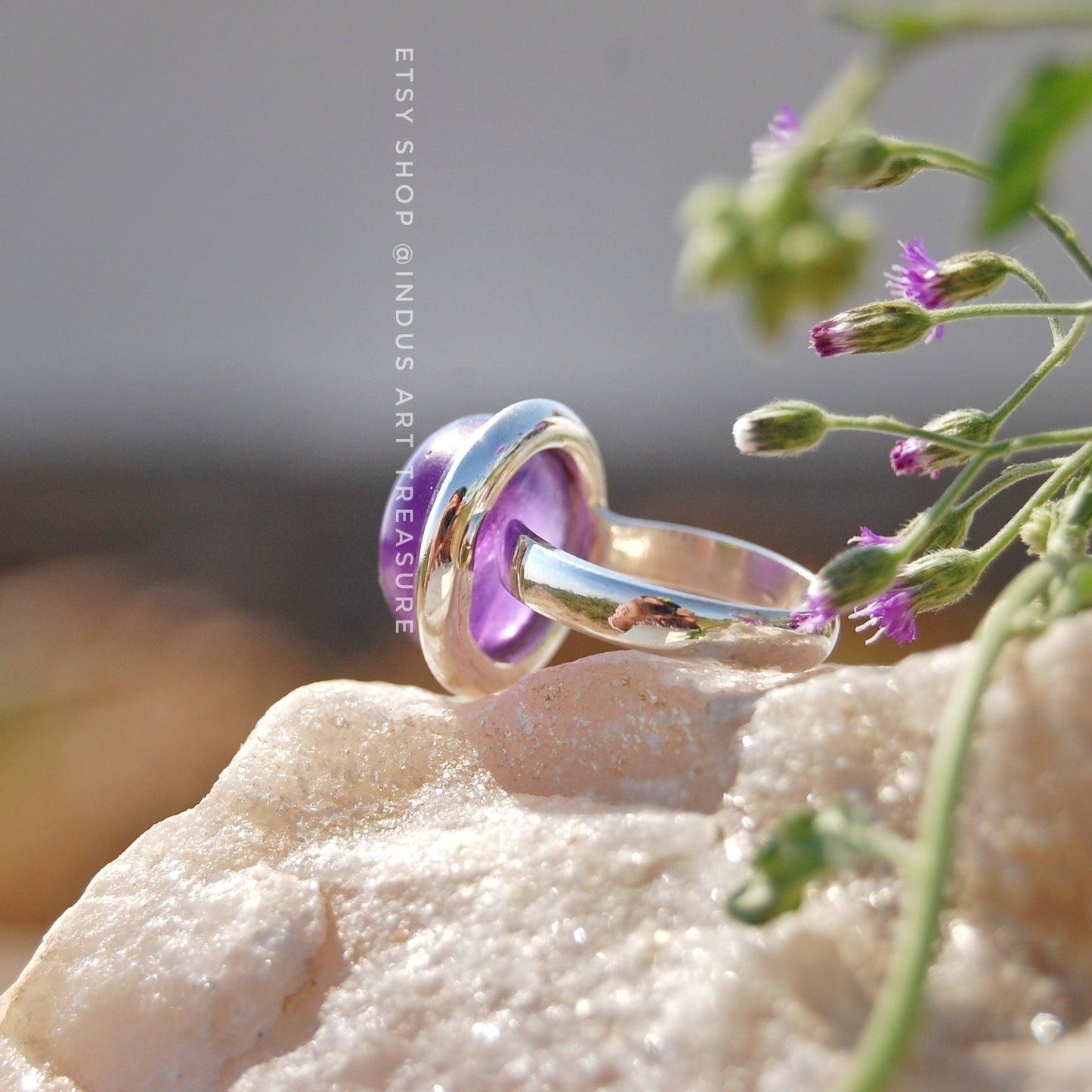 Amethyst Round Cab Ring