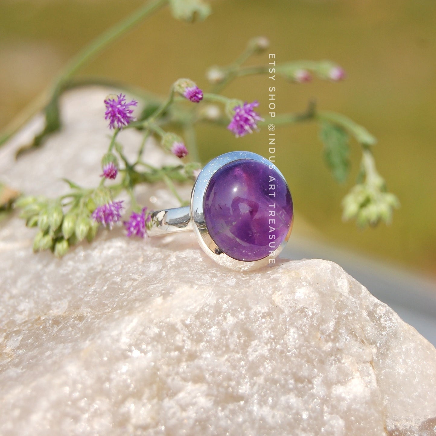 Amethyst Round Cab Ring