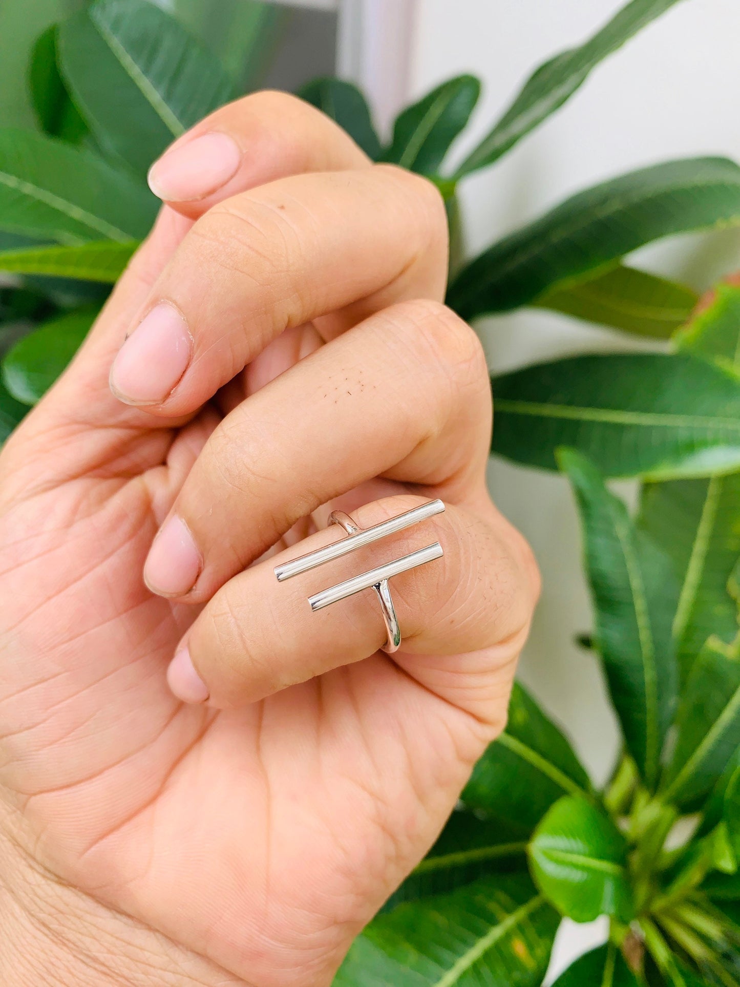 Two Bar Ring
