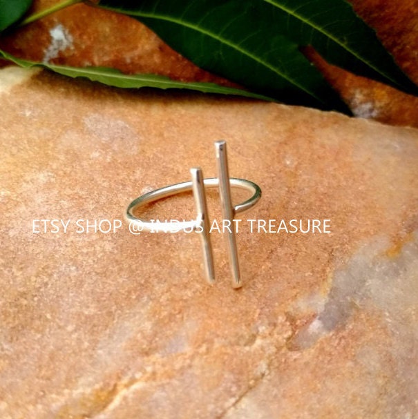 Two Bar Ring
