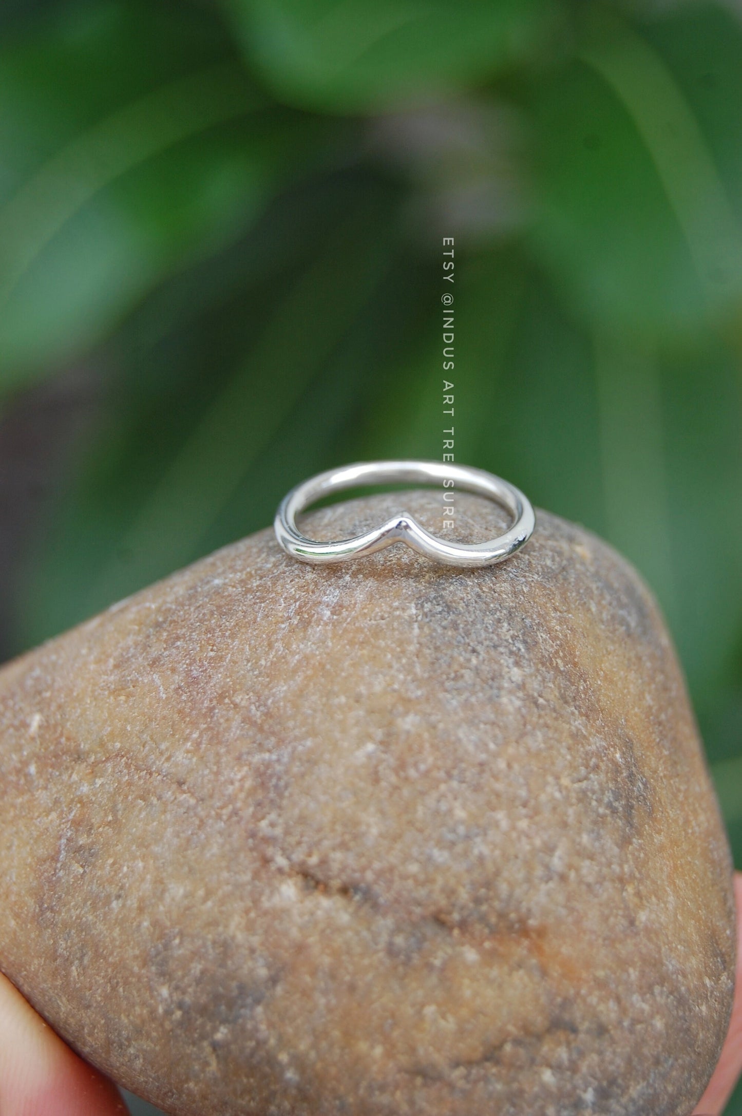 Chevron Ring