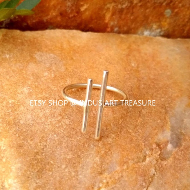 Two Bar Ring