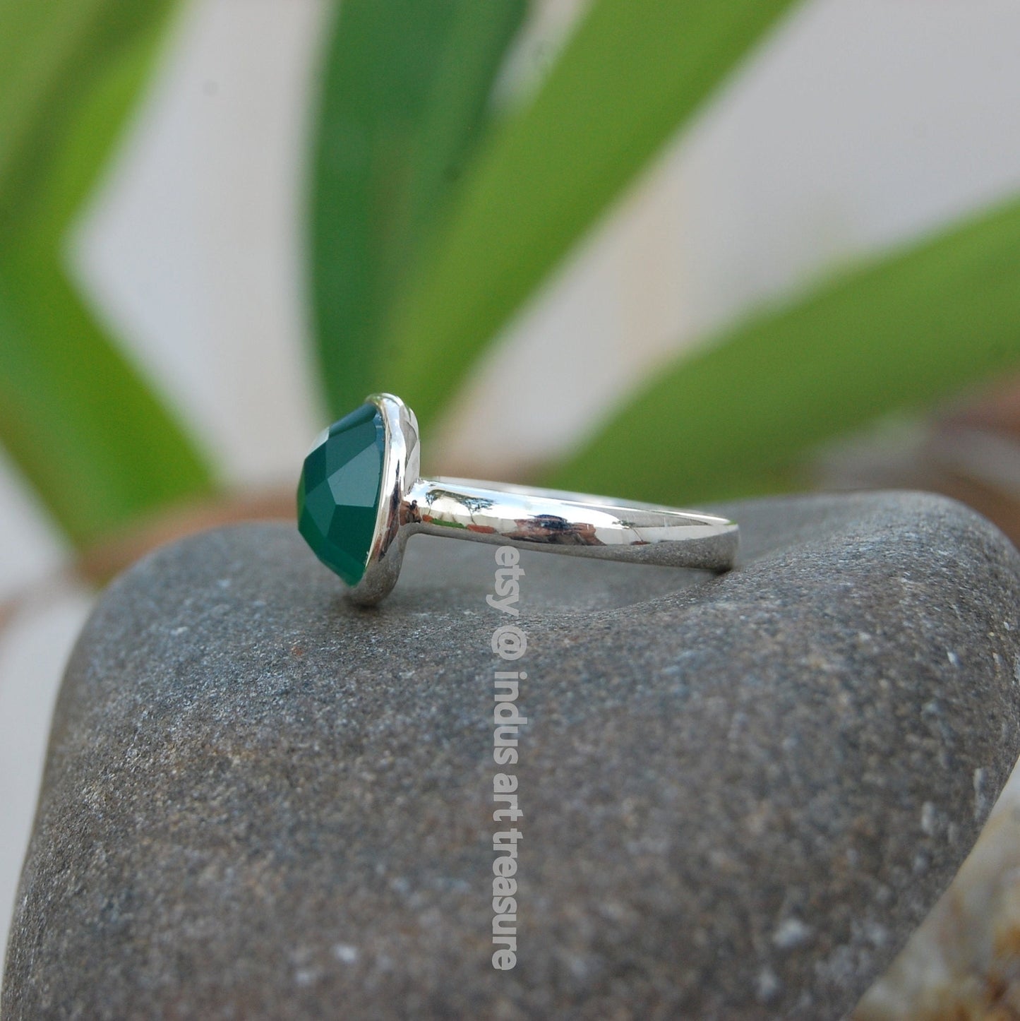 Green Onyx Ring