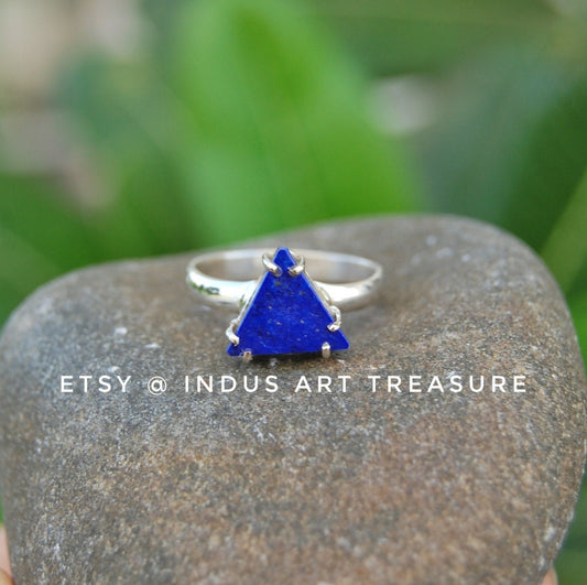 Pretty Lapis Lazuli Trillian Ring