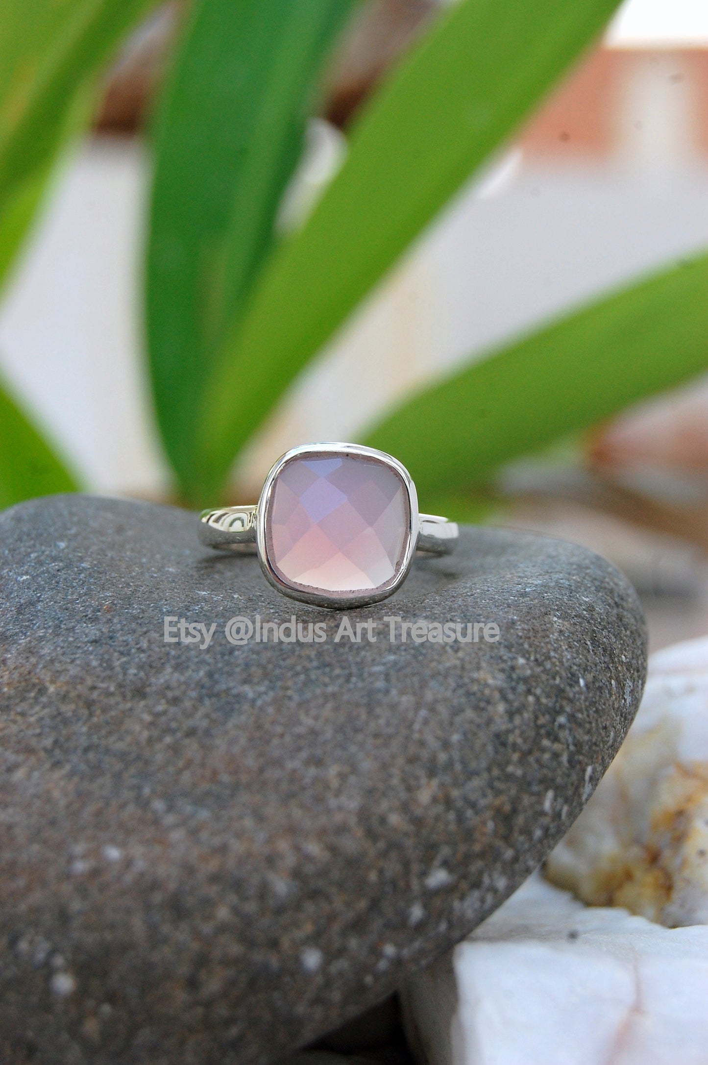 Rose Quartz Dainty Ring