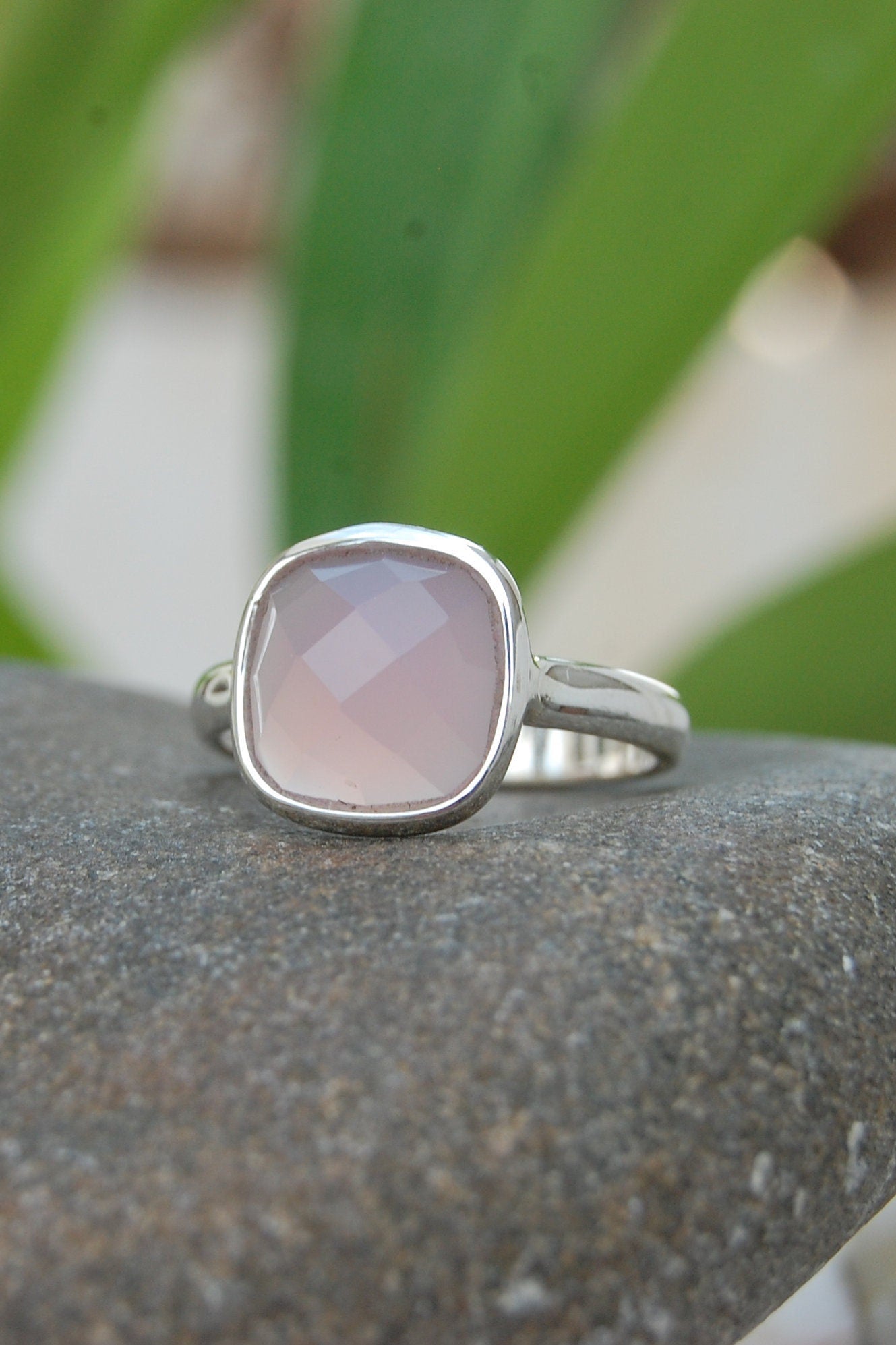 Rose Quartz Dainty Ring