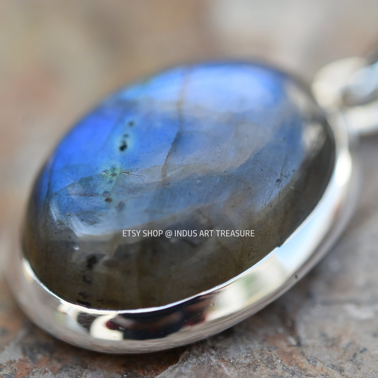 Blue Labradorite Pendant