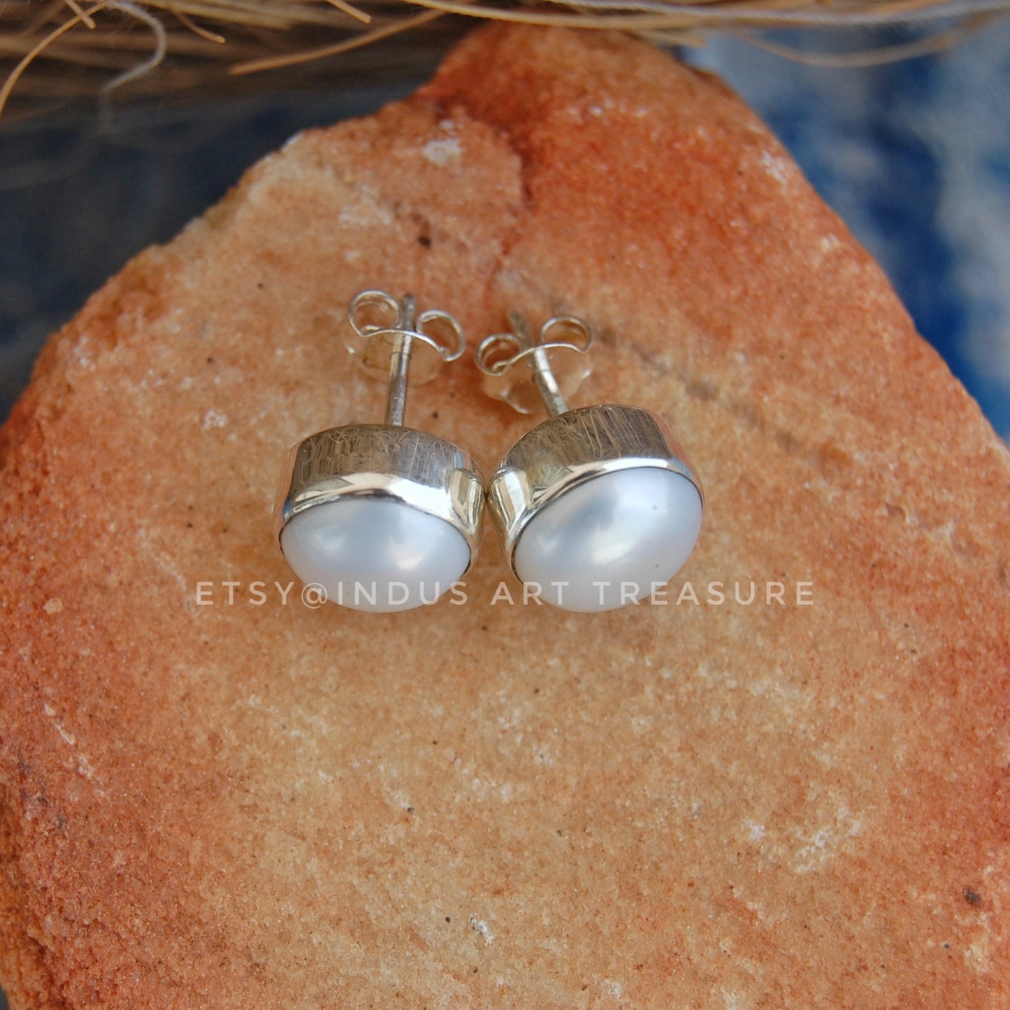Fresh Water Pearl Stud Earrings