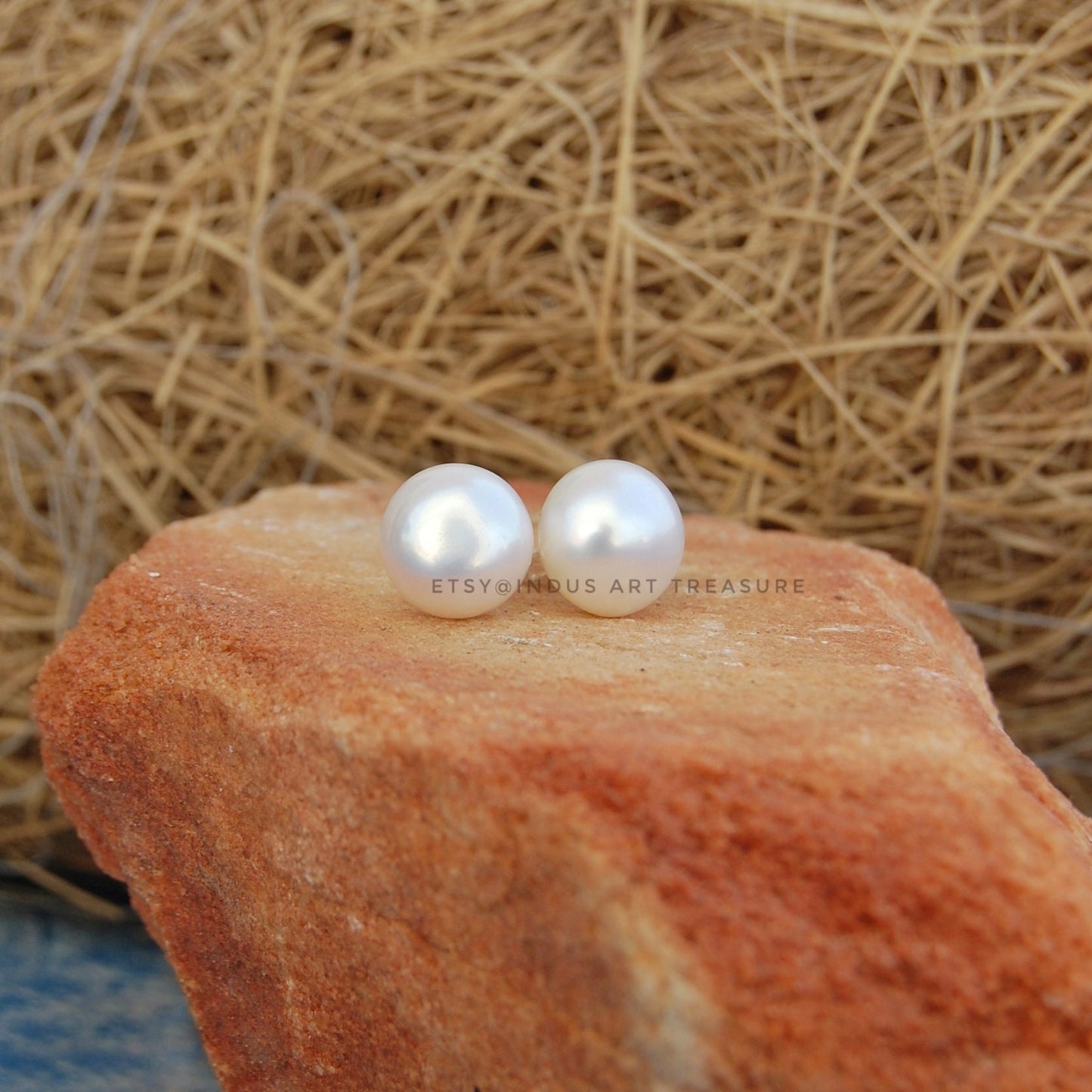 Fresh Water Pearl Stud Earrings