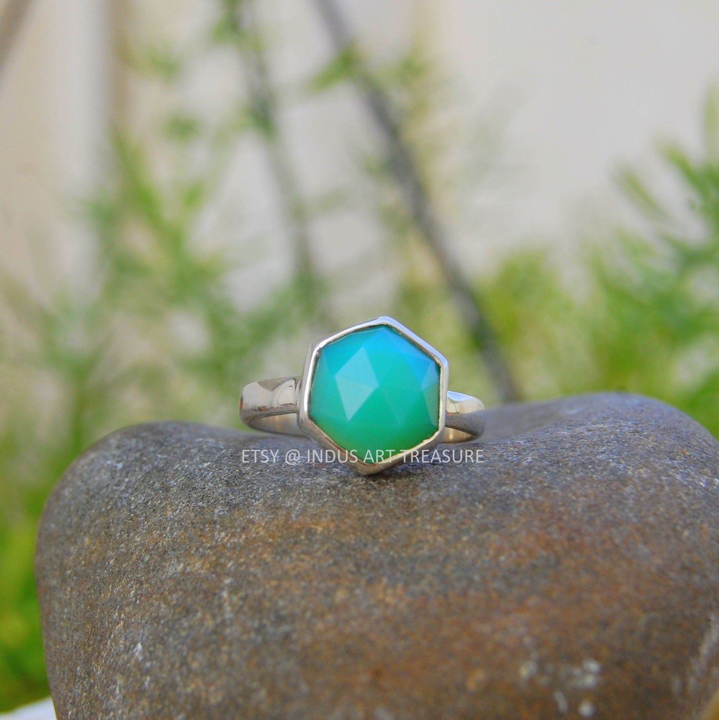 Chrysoprase Ring