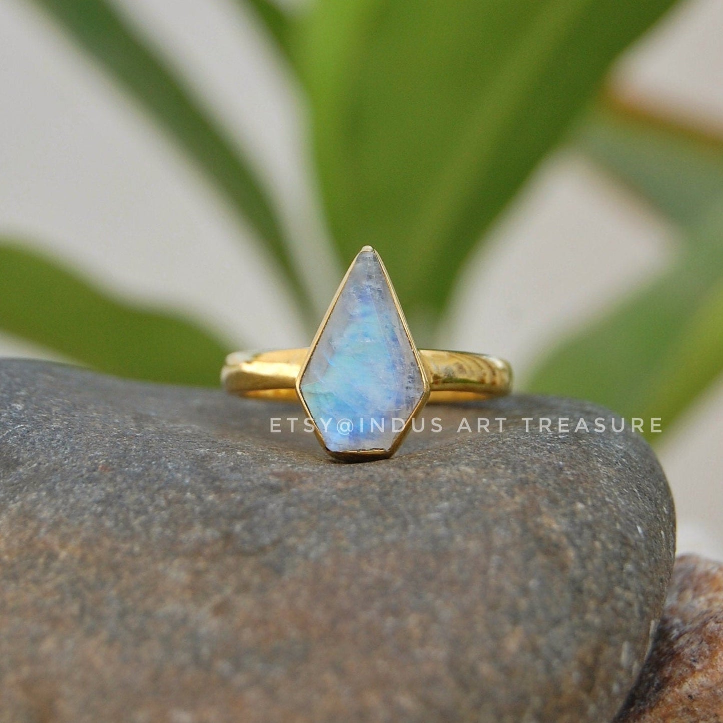 Rainbow Moonstone Kite Gold Ring