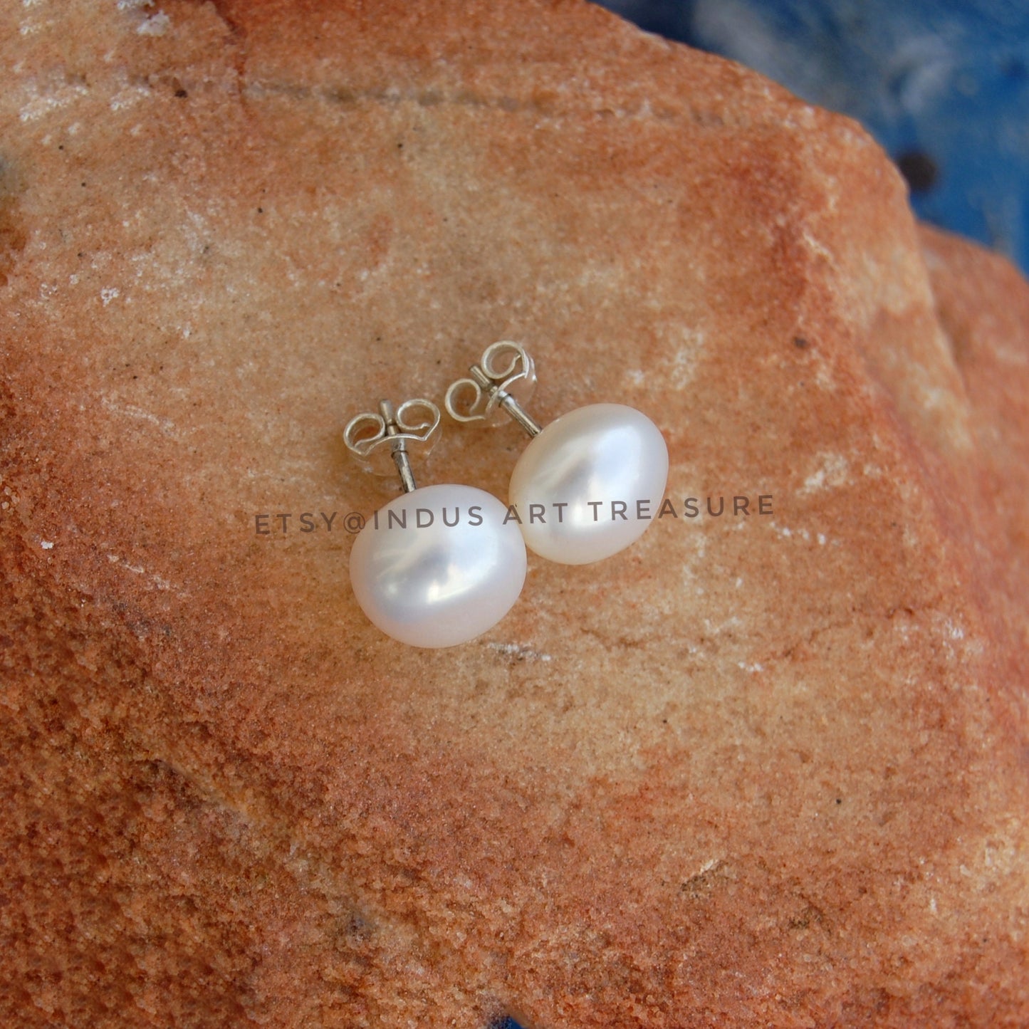 Fresh Water Pearl Stud Earrings