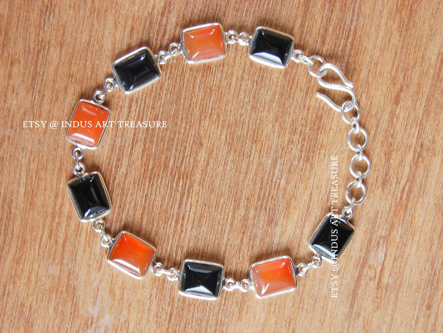 Carnelian & Black Onyx Bracelet