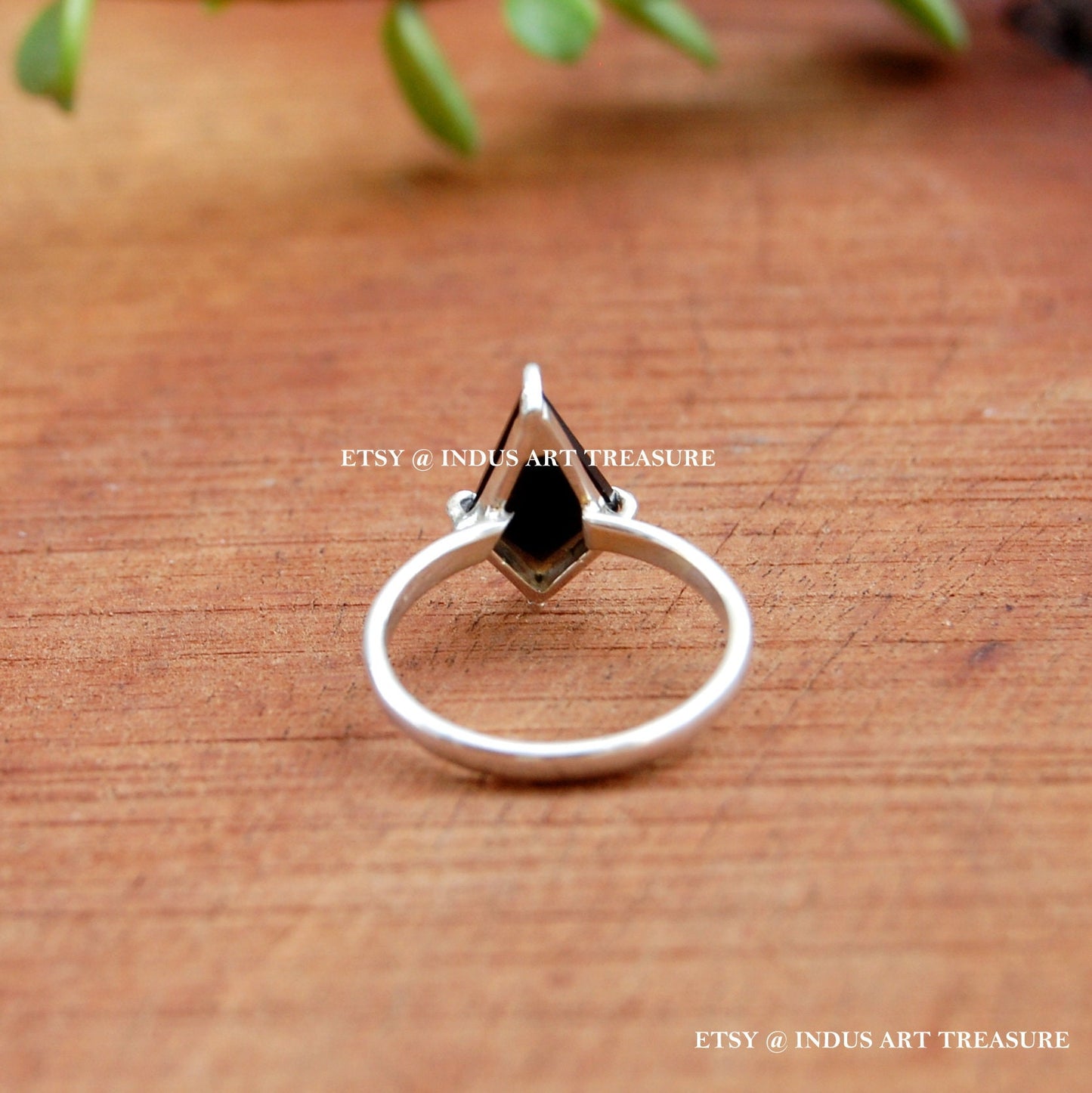 Black Onyx Kite Ring