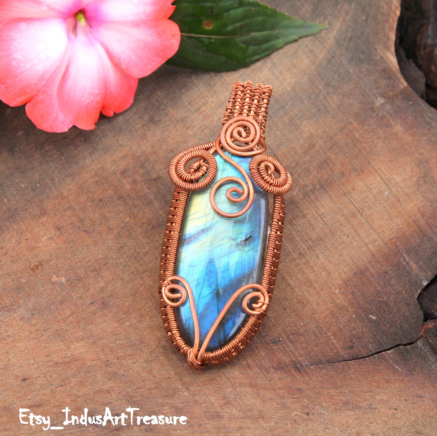 Labradorite Copper Wire Wrap Pendant