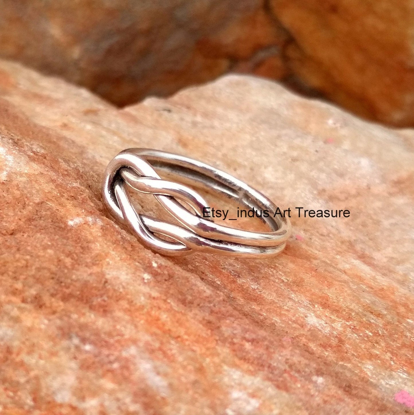 Double Knot Ring