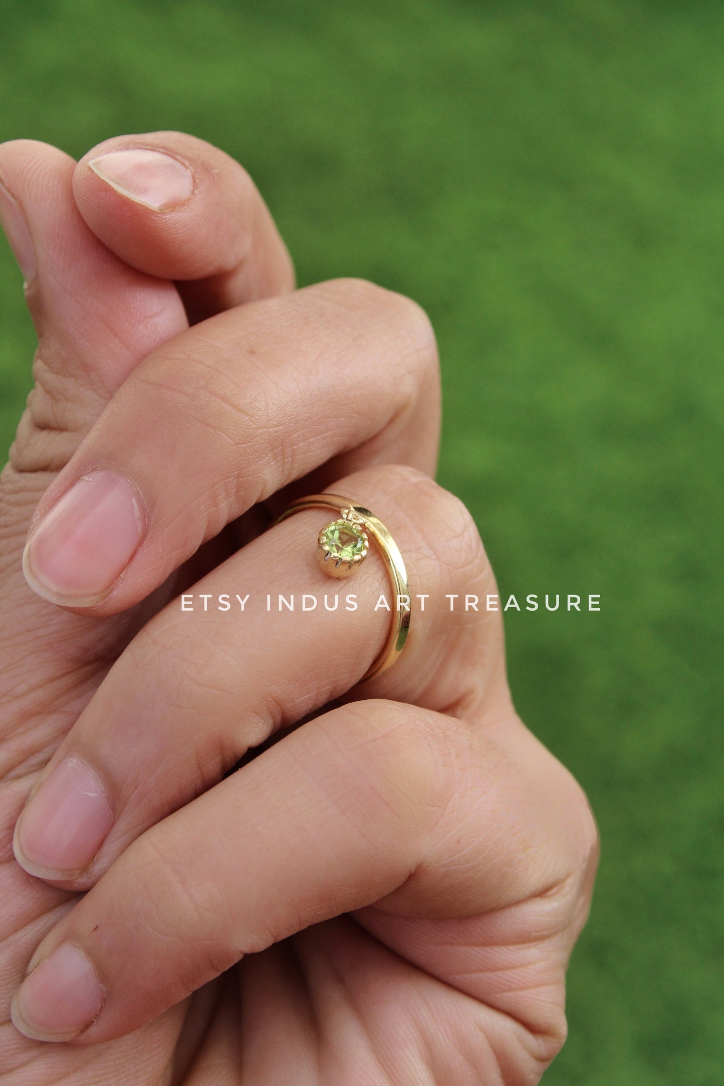 Peridot Dainty 18k Gold Ring