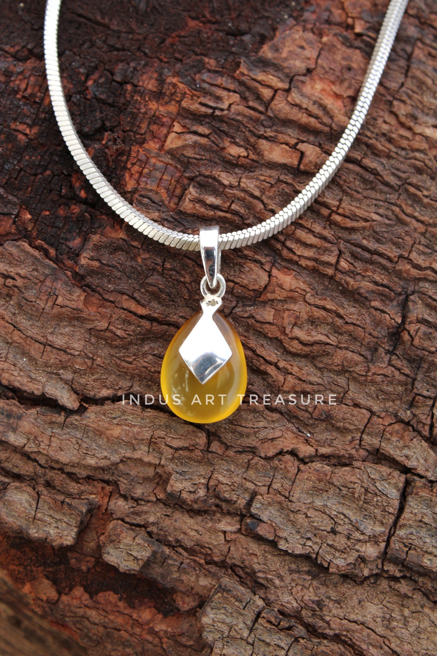 Yellow Onyx Pendant