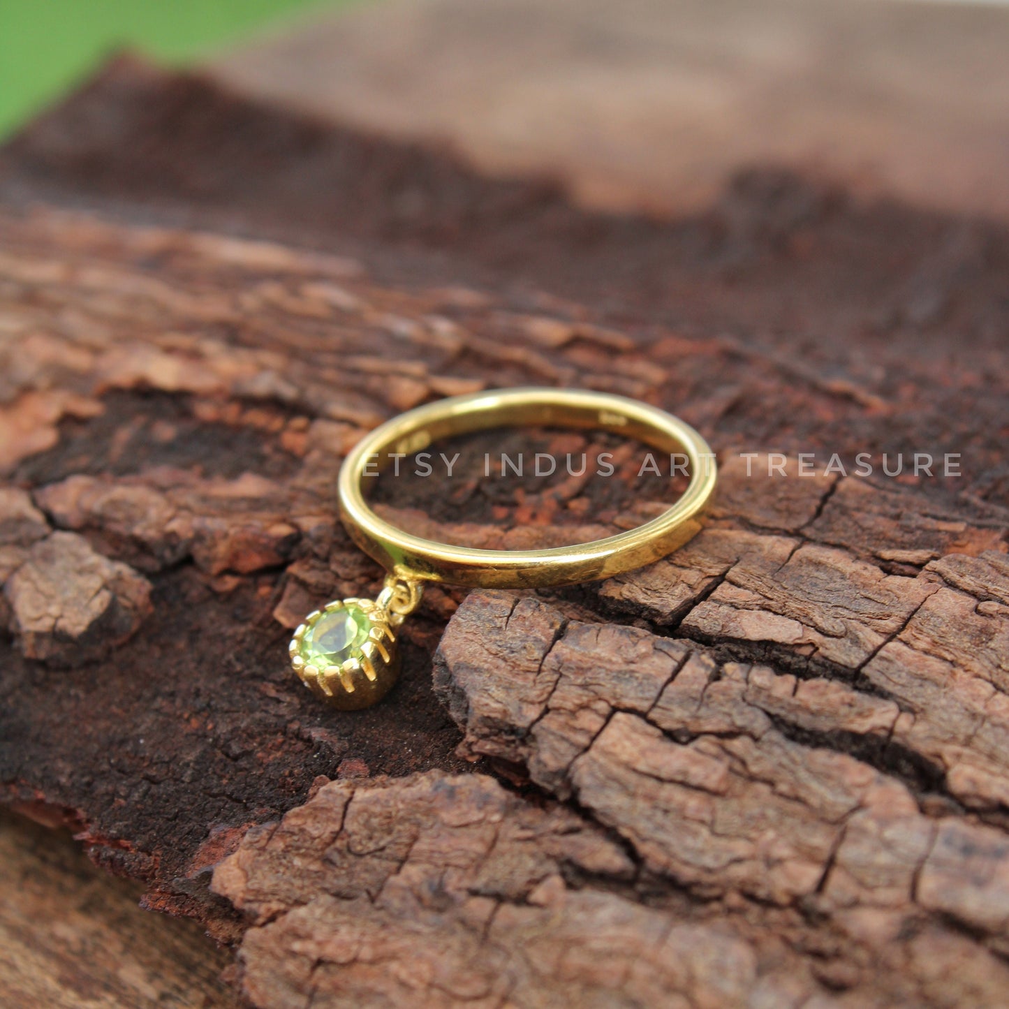 Peridot Dainty 18k Gold Ring