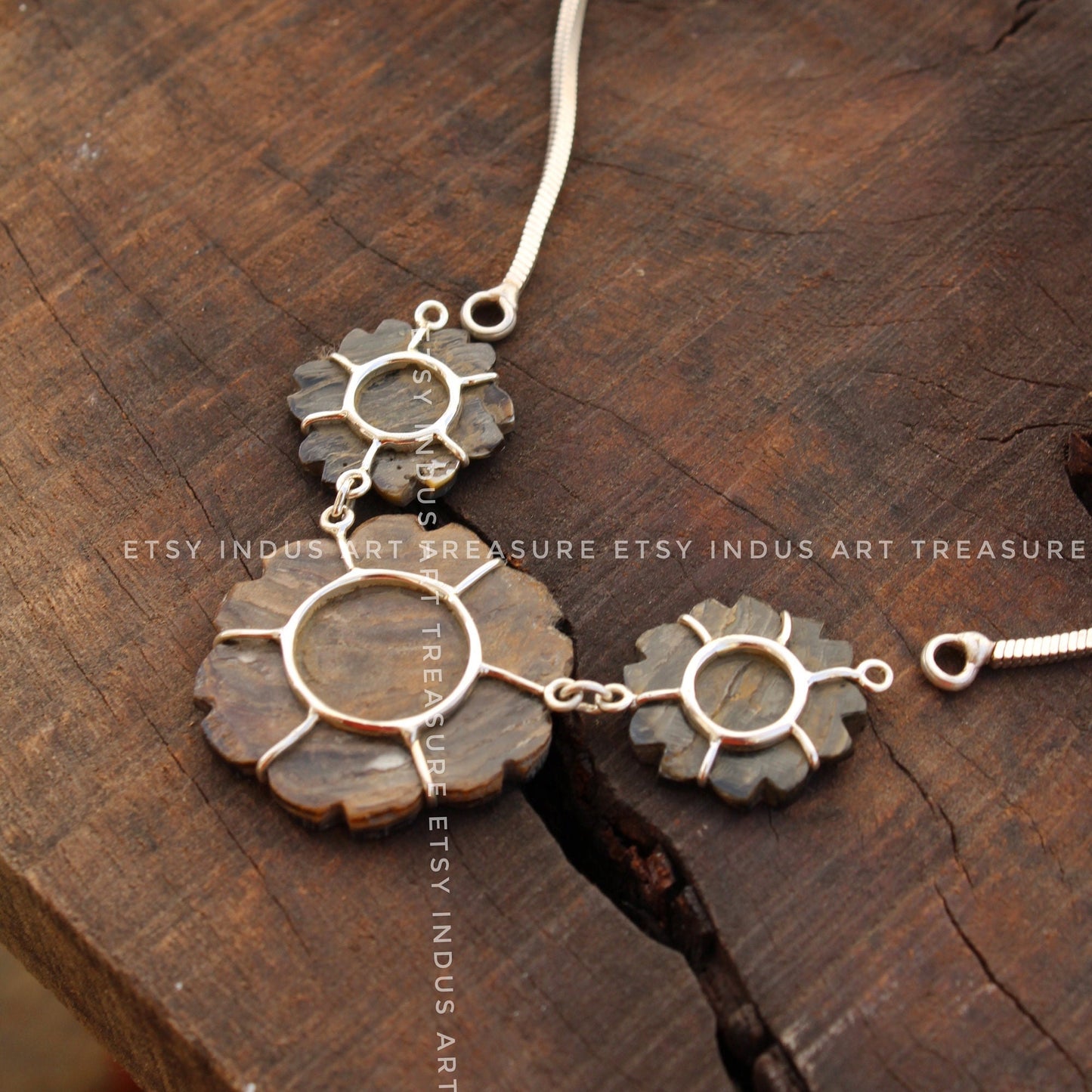 Black Mother of Pearl Pendant for Necklace