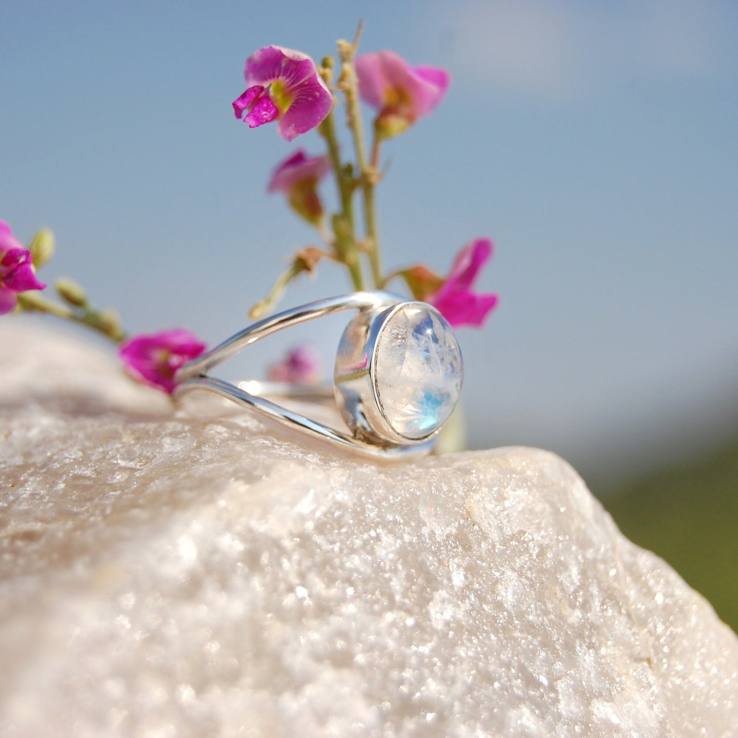 Rainbow Moonstone Oval Cab Ring