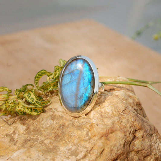 Blue Labradorite Oval Cab Ring