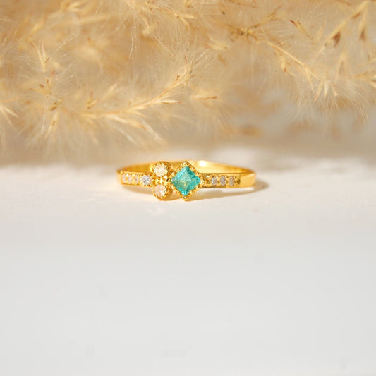 Diamond -Emerald 18k Gold Dainty Ring