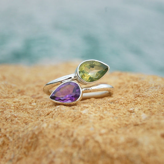 Elegant Amethyst-Peridot Leaf Ring