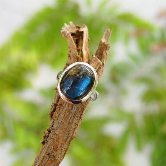 Blue Labradorite Oval Ring
