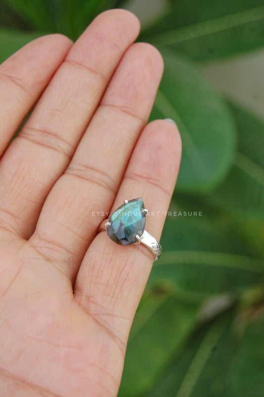 Blue Labradorite Ring