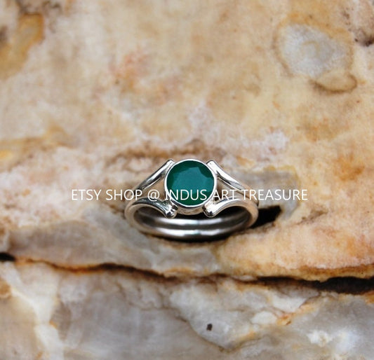 Green Onyx Silver Ring
