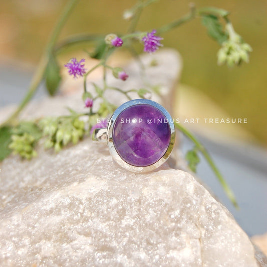 Amethyst Round Cab Ring