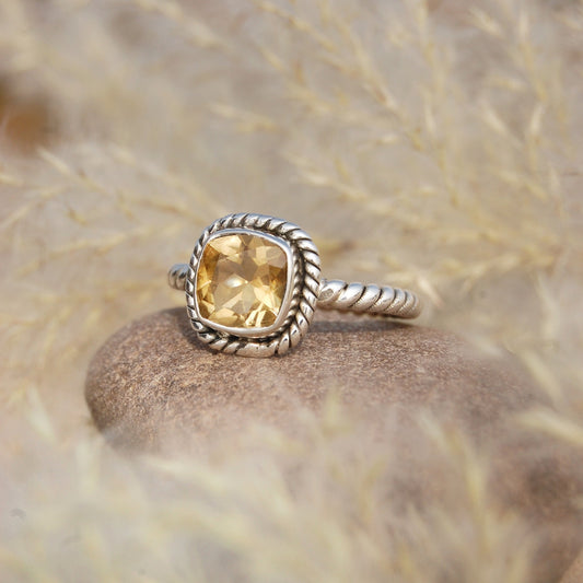 Yellow Citrine Twisted Wire Band Ring